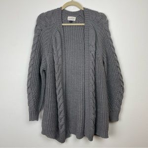 Universal Thread Grey Cable Cardigan